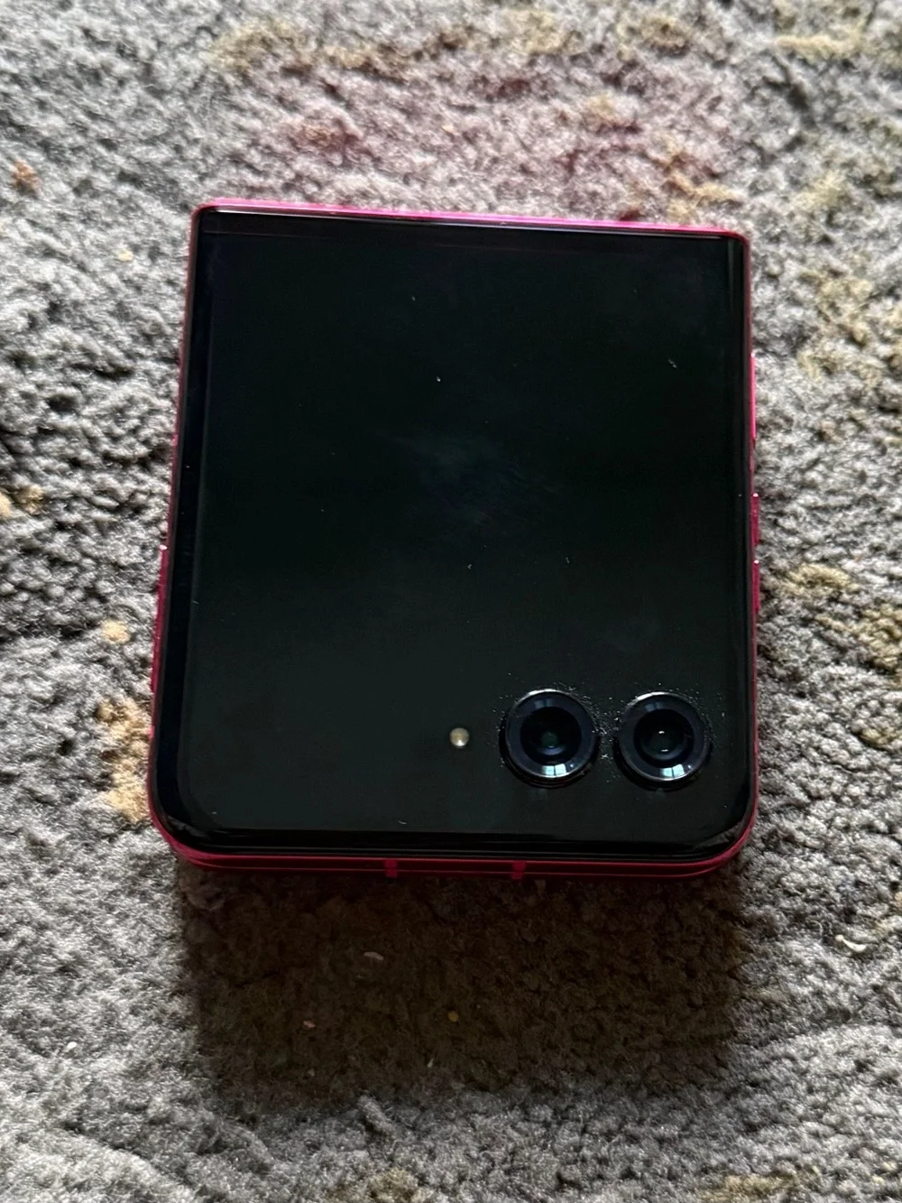 Unlocked Motorola Razr plus 2024 unlocked hot Pink with Dual Rear Cameras